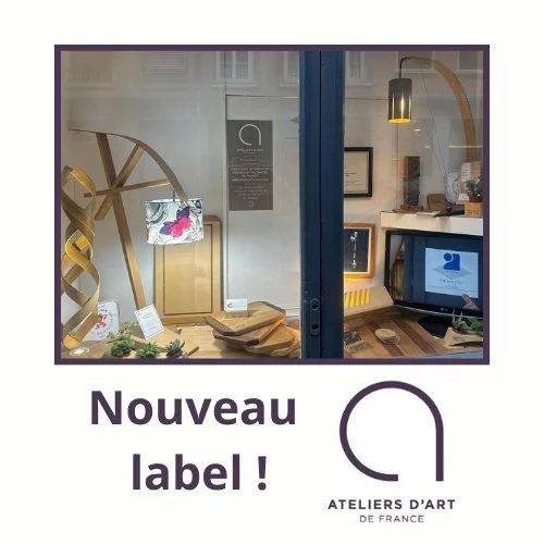 📣🏵 NOUVEAU LABEL @ateliersdart depuis décembre 2024 !
🤩On est fiers !🙏

🎄Bonnes fêtes de fin d'année à tous et toutes🎁🍾☃️

#ateliersdartdefrance #ébéniste #artisanatdartfrancais #cordesalpes #alphorn #instrumentmaker #instrumentmaking #factureinstrumentale #boismassif #artisanatdart #metiersdart #villedelyon #fabriquéàlyon #madeincroixrousse #resonancebois #régionauvergnerhônealpes #cmalyonrhone