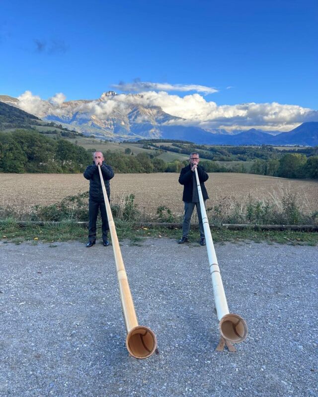 Quel plaisir de retrouver mon ami Alexandre ce soir au cœur du Vercors pour un concert de cors des Alpes.